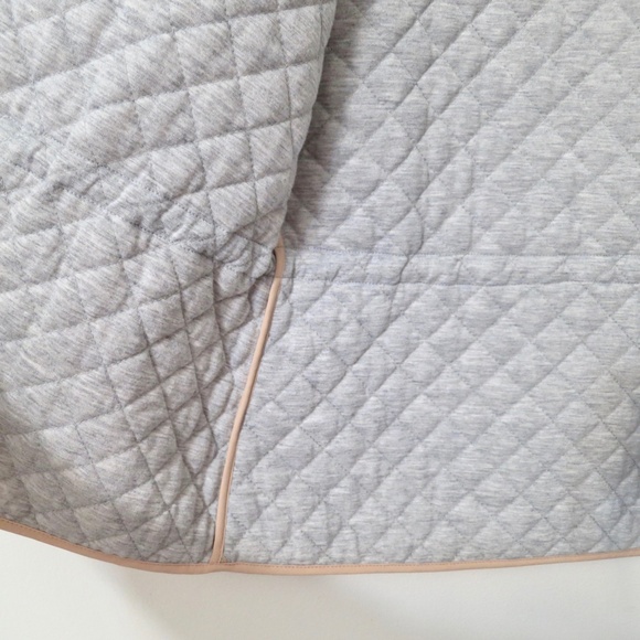 Blush Pink Grey Zippered Cinch Waist Quilted Chore Vest Size 0 (4/6) US Medium - Picture 10 of 10